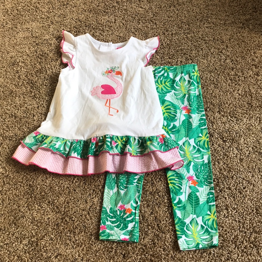 👉SOLD👈NWT Toddler Flamingo Outfit
